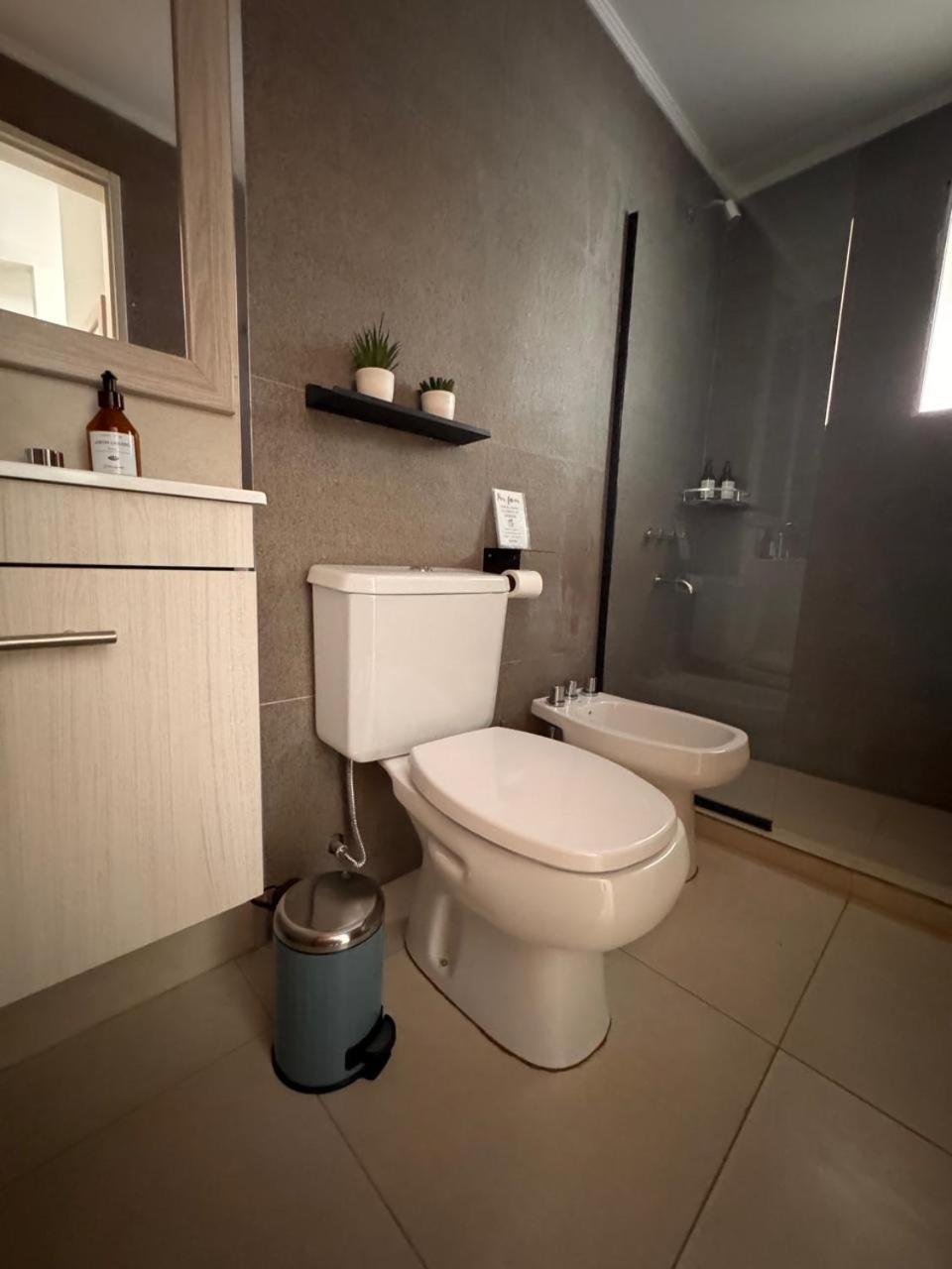 Bhiaparts-roca Apartment *