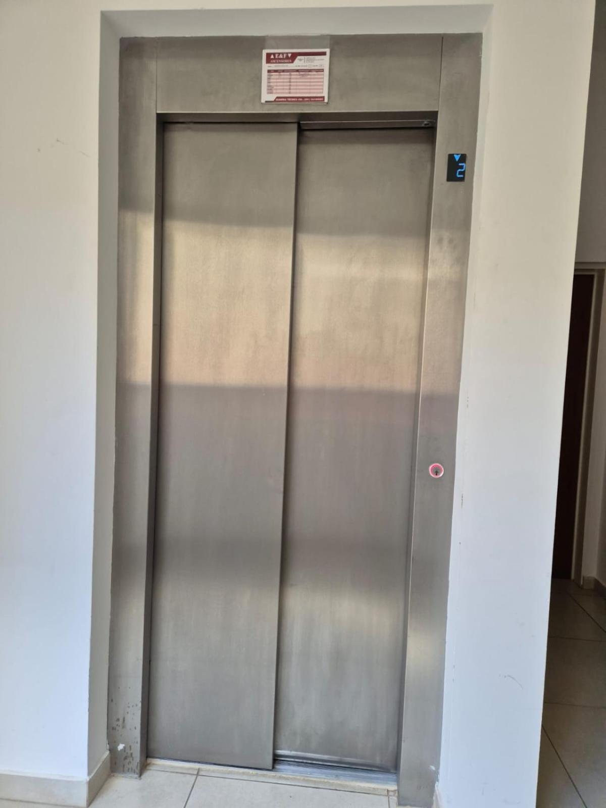 Bhiaparts-roca Apartamento